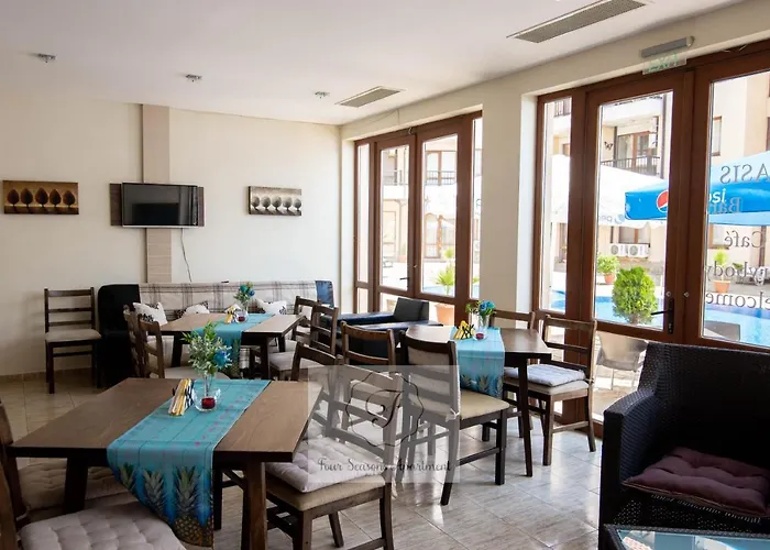 Bohotide By The Sea *