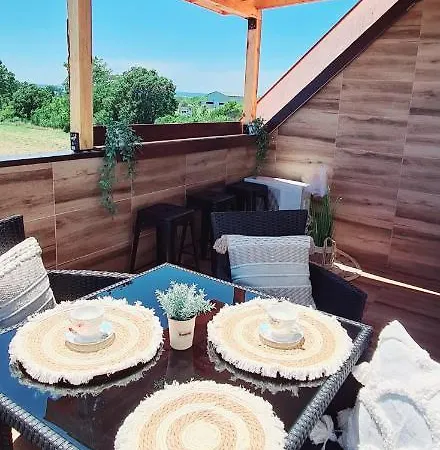 Apartman Bohotide By The Sea *